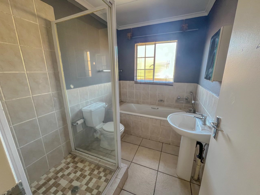 2 Bedroom Property for Sale in Sasolburg Ext 11 Free State
